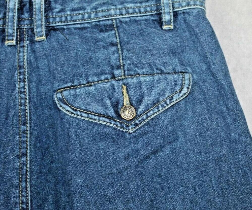 Lizwear Jeans Womens Petite 8 Blue High Rise Tapered Leg Pleated Mom Fit Denim